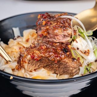 Noodles costina di manzo