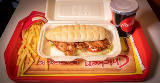 Menu baguette pollo fritto