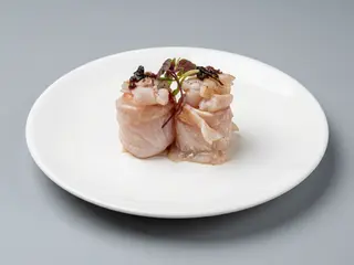 BI3 Bigne white hot truffle