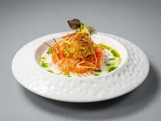 T2 Tartare salmon