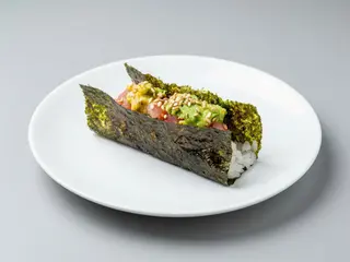TE3 Temakizushi tuna