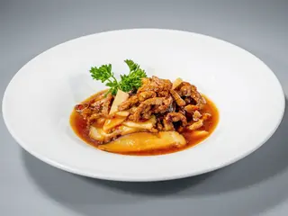192 Vitello con bambu