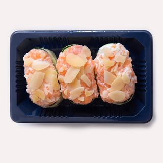 Gunkan salmone mandorla
