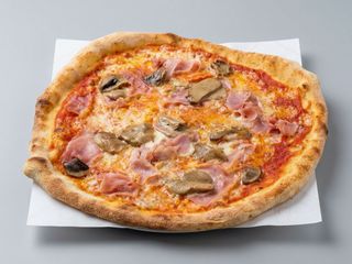 Prosciutto e funghi