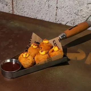 PULLED PORK BITES