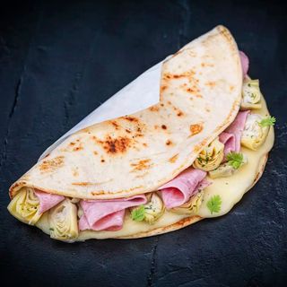 Piada Tonno Cipolla e rucola