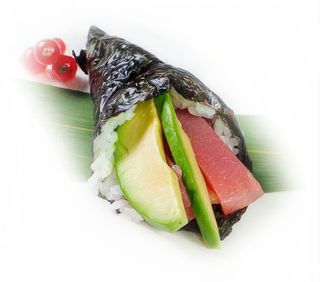 117 Temaki maguro