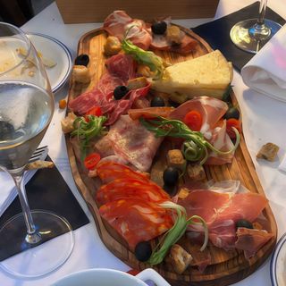 Selezione salumi e formaggi 