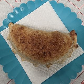 Calzone mozzarella