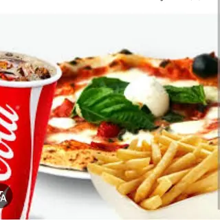 PATATE E SALSICCIA PIU PORZIONE DI PATATINE FRITTE E COCA COLA 33 
