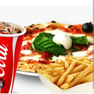 PIZZA E SEMPRE DOMENICA PIU PORZIONE DI PATATINE FRITTE E COCA COLA 33 
