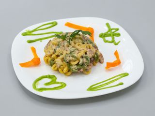 Gramigna panna, salsiccia, funghi