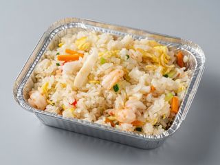 Riso saltato con misto mare