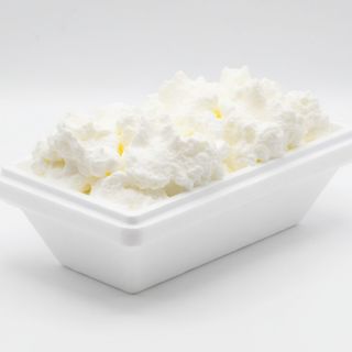 Vaschetta panna montata fresca M 300g circa