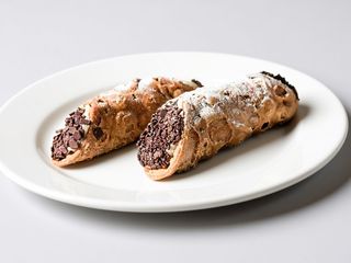 Cannolo siciliano al cioccolato
