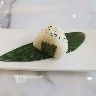 Onigiri tuna
