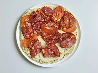 PIADIPIZZA Salame piccante, fontina e pomodoro fresco