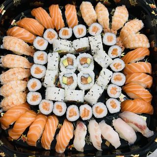 Celebration Party 64 pz