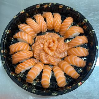 SALMON PARTY 