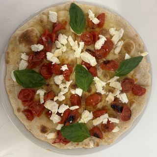 Focaccia Bufala e Pachino