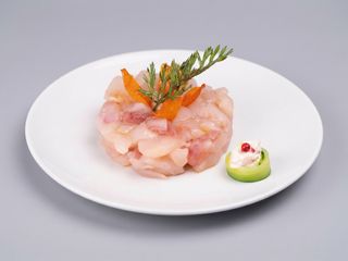 273.Tartar ricciola