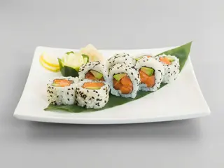 84.Uramaki philadelphia