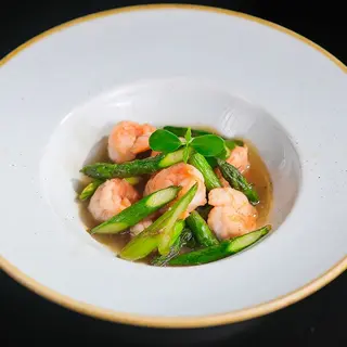 335.Gamberi con asparagi