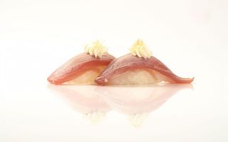 53. Nigiri tonno Philadelphia