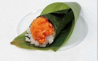 113. Temaki spicy salmone