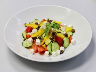 Insalata greca