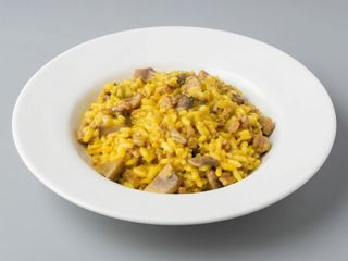 Risotto funghi salsiccia zafferano