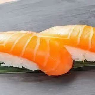 Nigiri sake 2 pezzi