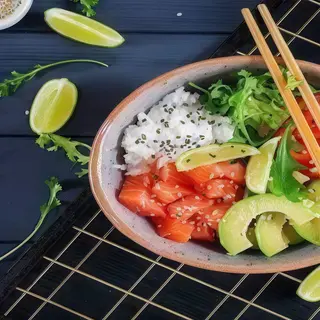 Salmon poke