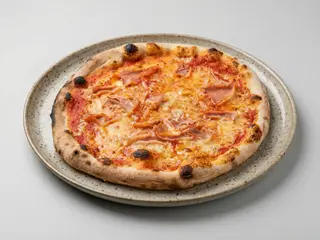 Prosciutto e funghi