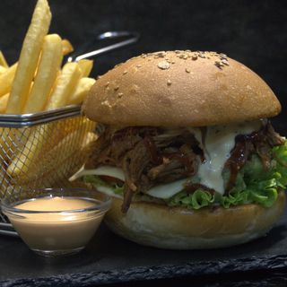 PULLED PORK (New)