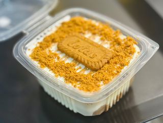 LOTUS  BISCOFF TIRAMISU