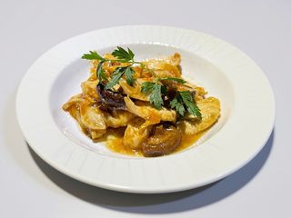 W201 - Pollo con funghi e bambù 