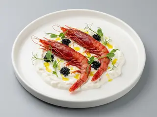 S004 - Carpaccio Amaebi