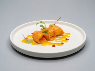 B003 - Sushi Exotic Style