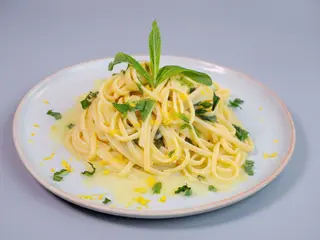 Tonnarelli cacio pepe