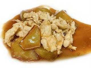 219. Filetti di pollo saltati con patate