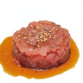 29. Tartar di tonno 