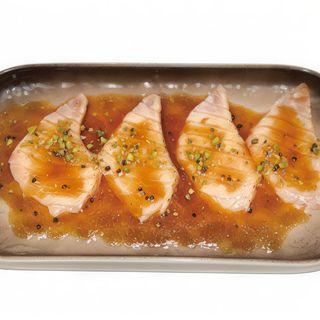 40. Carpaccio salmone scottato 