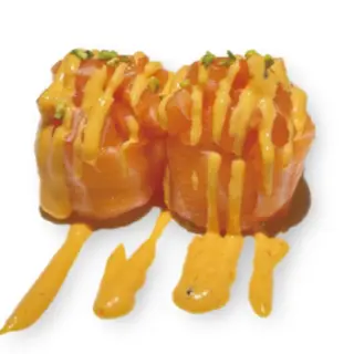 49. Gunkan spicy salmone