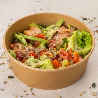 Insalata salmone + piadina ad accompagnare, ricetta di Nonna Gemma