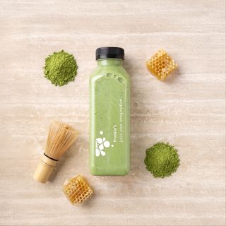 Ice matcha latte