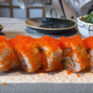Uramaki Tobiko - 8 pezzi