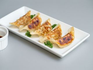 Gyoza alla piastra di carne - 4 pezzi