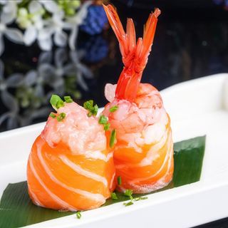 253. Gunkan hot gambero rosso - 4 pezzi