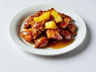 Anatra con ananas